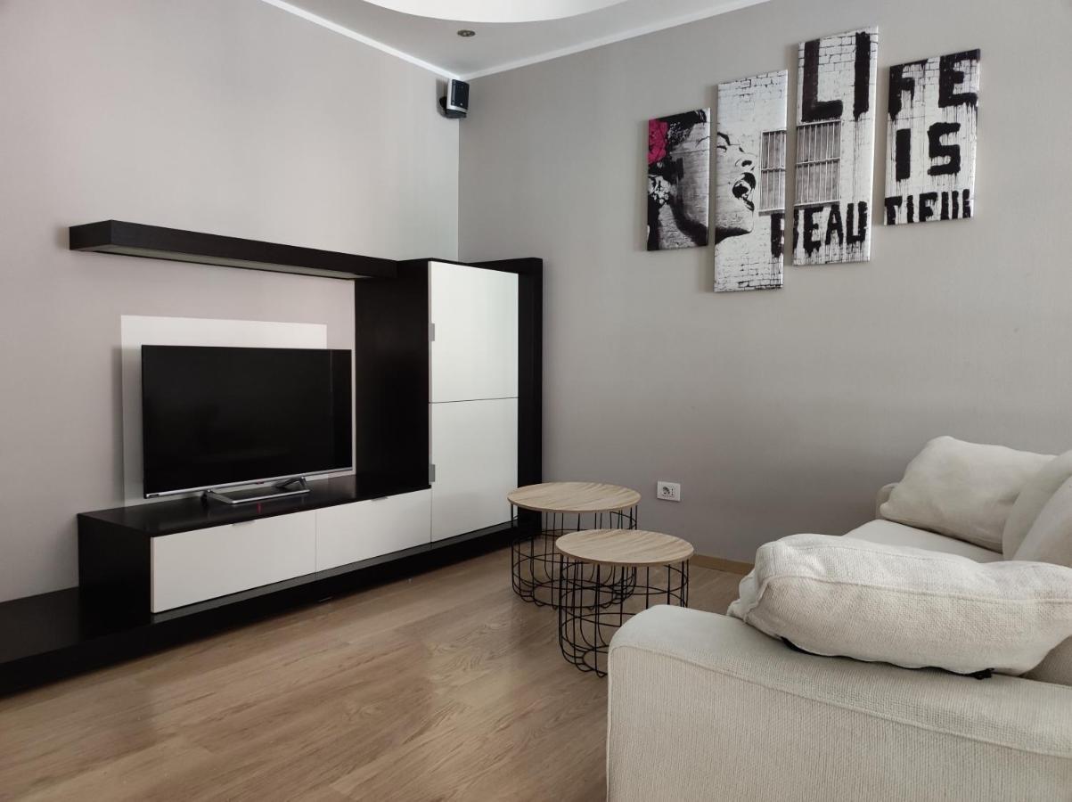 Appartement Qu4Ttro à Riva del Garda Extérieur photo