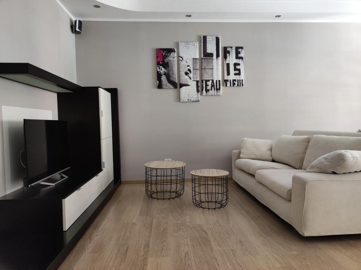 Appartement Qu4Ttro à Riva del Garda Extérieur photo